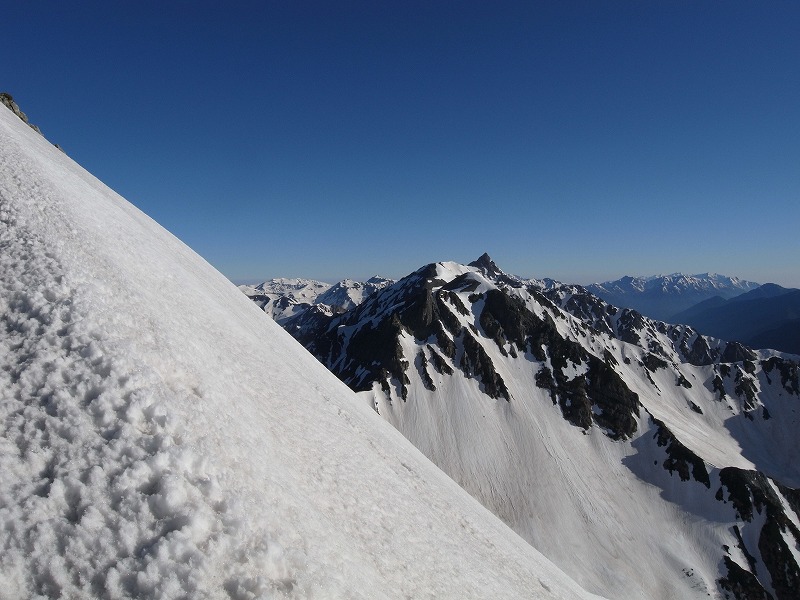 残雪の涸沢